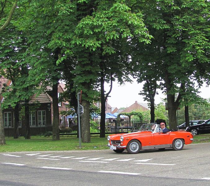 MG & Oldies Happening (12).JPG